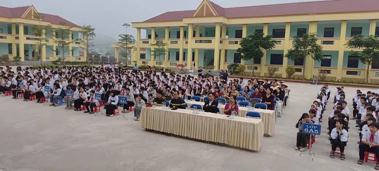 Ngoại khoá tuyên truyền, thực tập phương án chữa cháy và CNCH